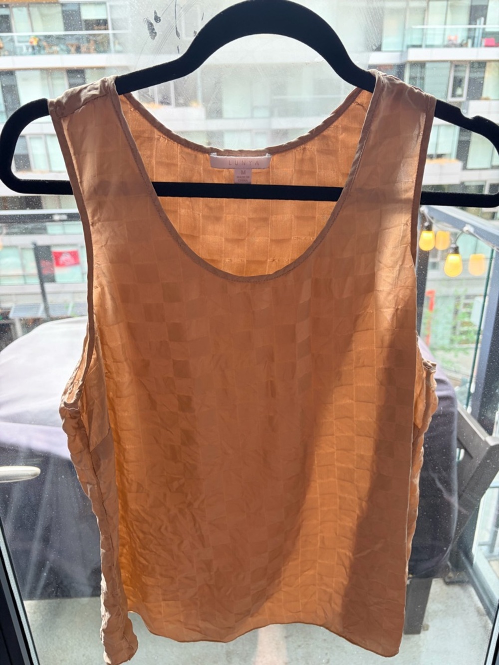 Lunya Washable Silk Shorts Tank Set Checkered Jacquard In Otium Tan - Picture 3 of 12